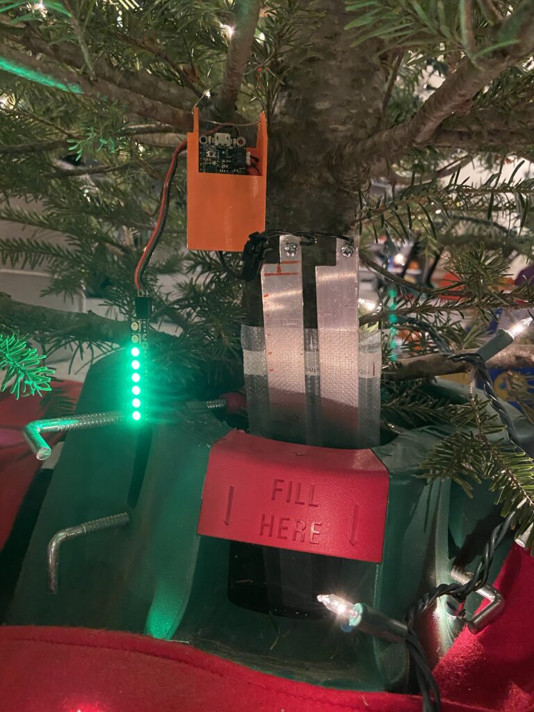 A wireless water level sensor for the Internet of Tannenbaums